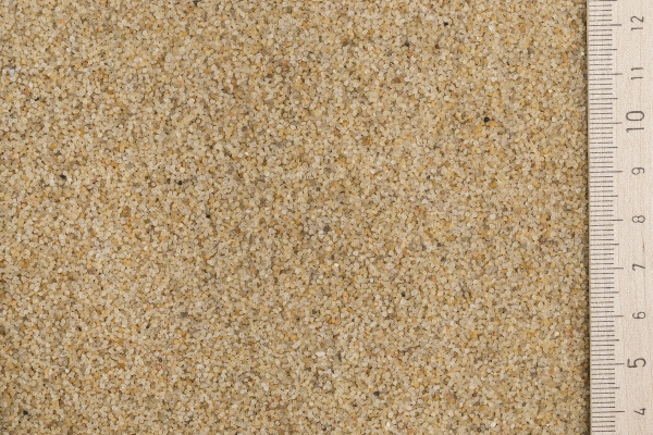 Песок кварцевый желтый оттертый (0,63-1,0 мм) (25 кг) 